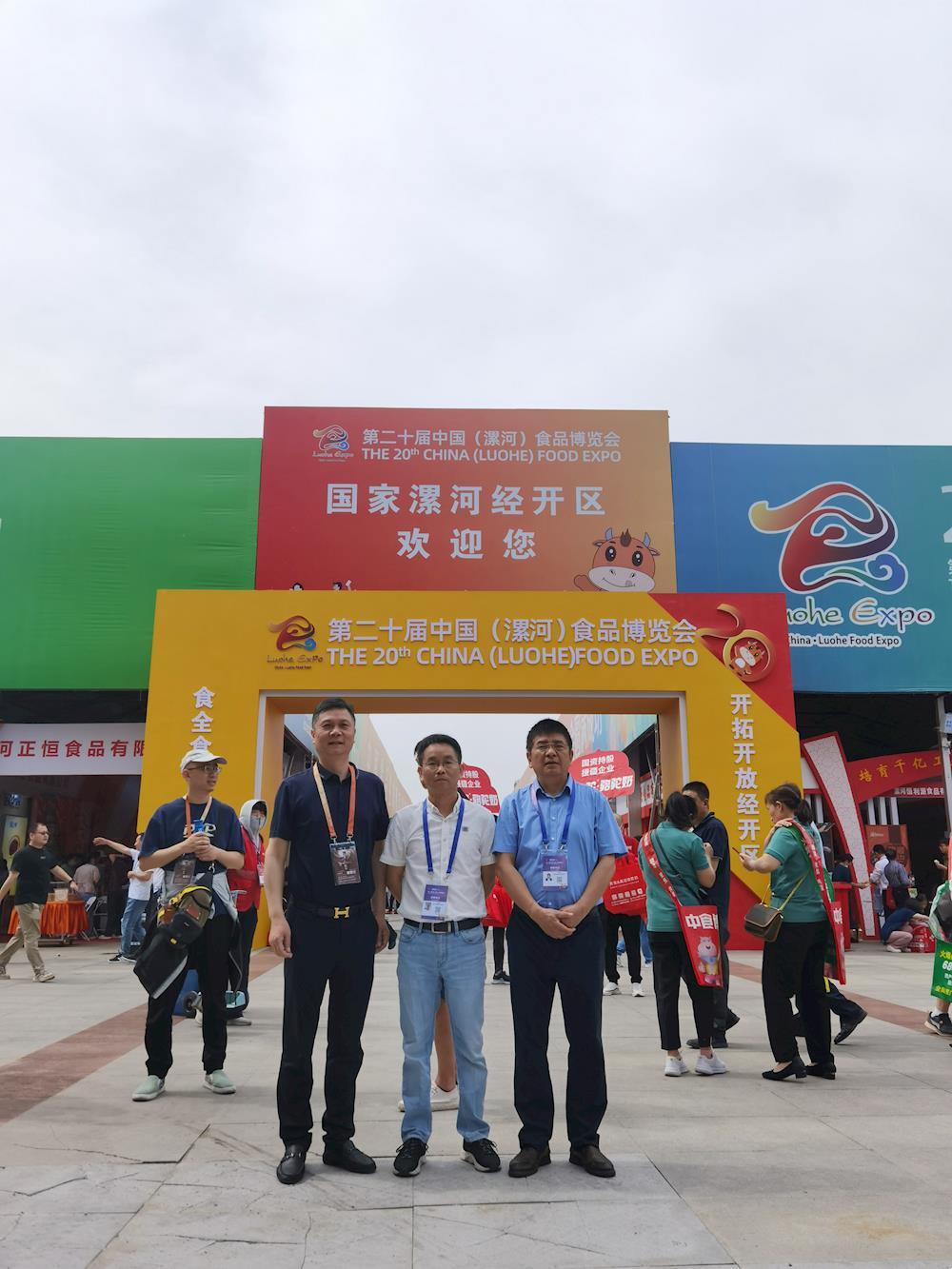 cf7a711ffa3a46cc9319bdb34aae21e5.jpg