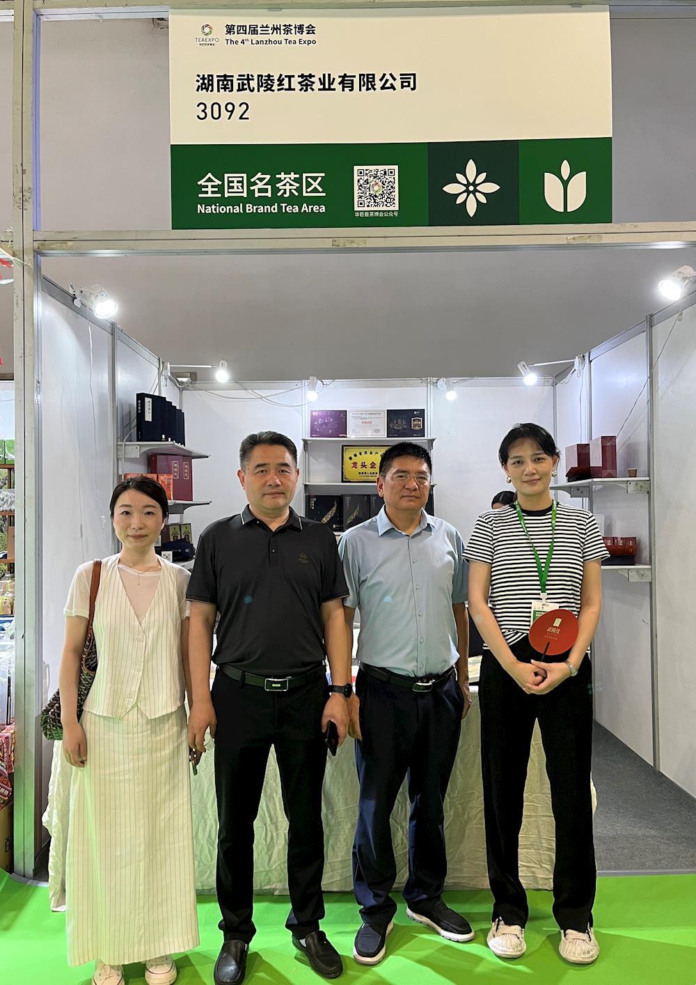 fd84b135cef14ce4b82c690e2e644e99.jpg